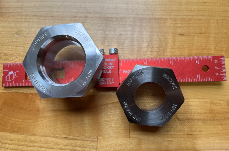 Sightglasses for high temperature and pressure. NPT size 1-1/2 and 2-inch. Rated to 6000 psi at 500 degrees C.